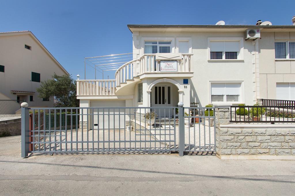 Apartments Mare Traù Esterno foto